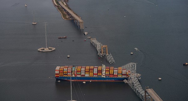 Jembatan Baltimore di Amerika Serikat Runtuh, Berikut Ini Penyebab dan Dampaknya