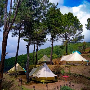 Glamping Tenjo Laut, Rekomendasi Wisata di Kabupaten Kuningan dengan Pemandangan Alam yang Mempesona