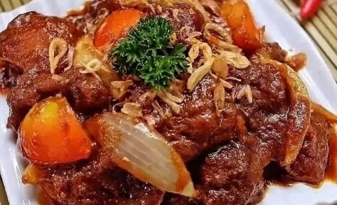 Sedapnya Semur Daging Kentang untuk Berbuka Puasa, Yuk Cek Resepnya dan Sajikan untuk Keluarga 