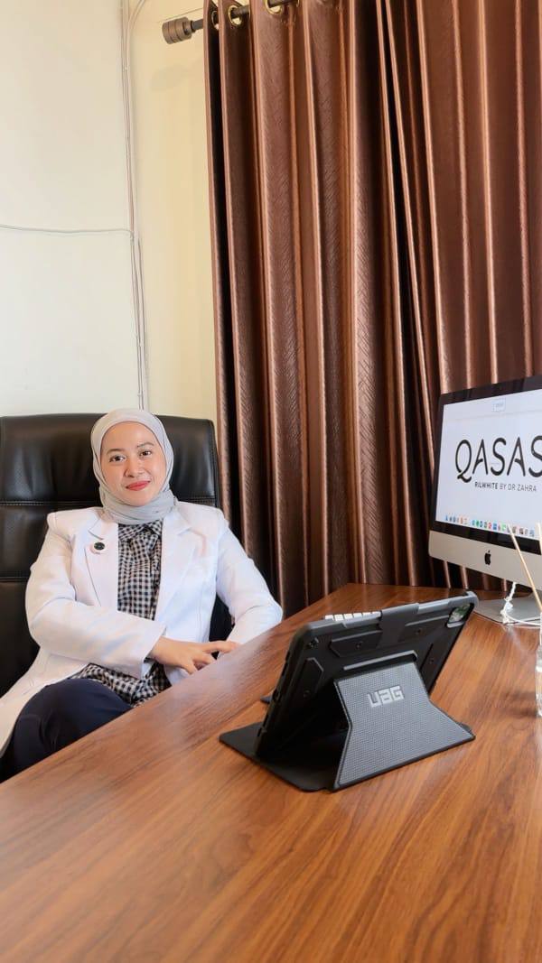 Bisnis dan Strategi QASAS Rilwhite by dr. Zahra di Tahun 2025