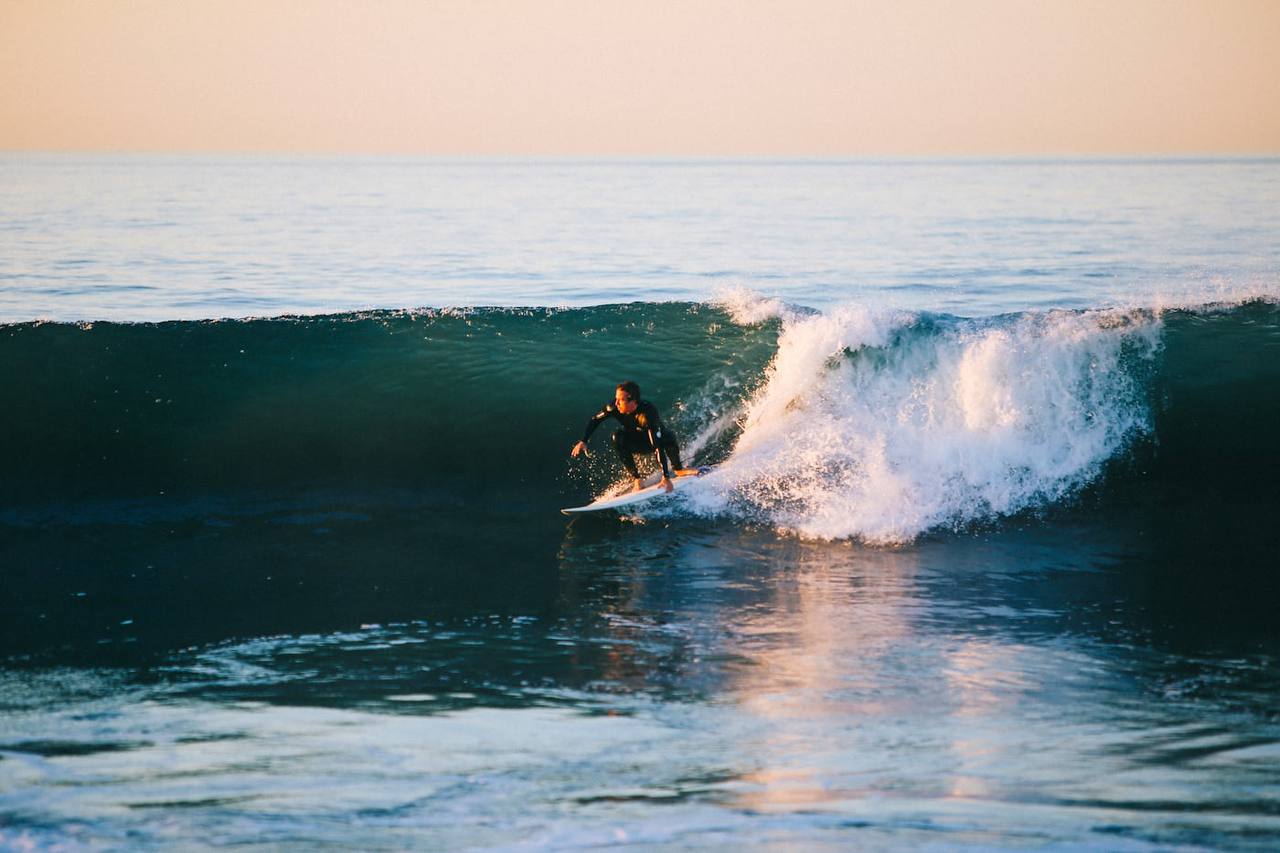 Catat Tanggalnya, Kejuaraan Surfing Dunia Digelar Kembali di Pesisir Barat Lampung 