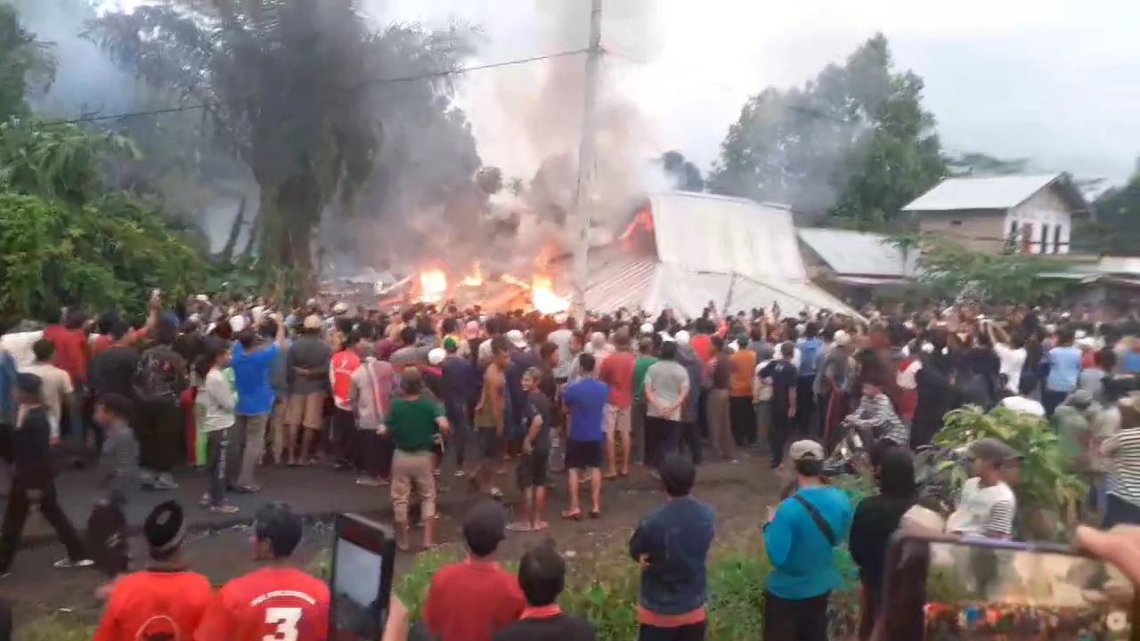 Geram! Harimau yang Terkam Warga Belum Ditangkap, Kantor Taman Nasional BBS Dibakar Massa