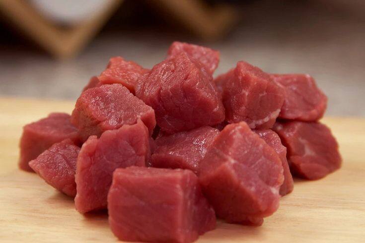 Dampak Buruk Konsumsi Daging Kambing Secara Berlebihan Bagi Tubuh saat Idul Adha