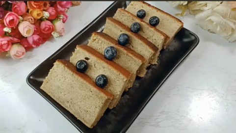 Resep Bolu Pisang Cavendish Moist dan Anti Bantat, Suguhan Manis Pendamping Secangkir Teh