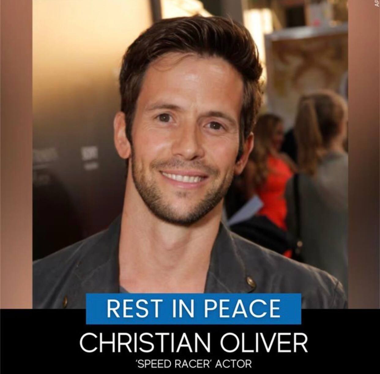 Tragedi Kobe Bryant Terulang, Pesawat Jatuh di Laut Aktor Christian Oliver dan 2 Putrinya Tewas 