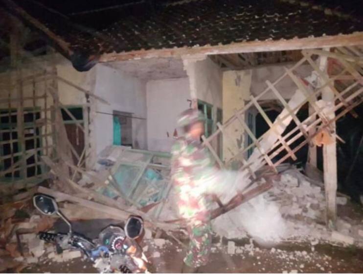 Dampak Gempa Garut, Puluhan Rumah Warga dan RS Rusak Parah dan Hancur