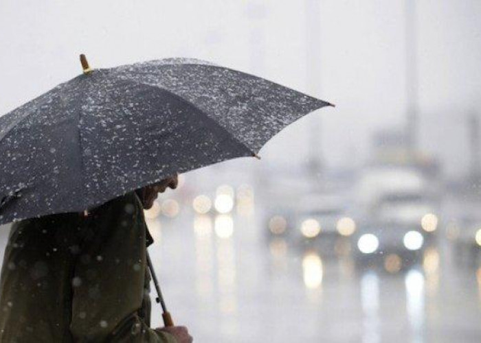 Prakiraan Cuaca BMKG Selasa 26 Desember 2023, Sejumlah Kota Besar Diprediksi Hujan Ringan