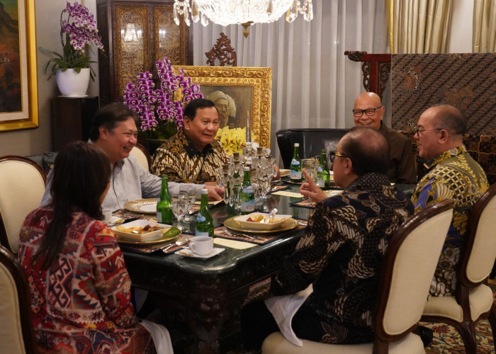 Prabowo Keliling ke Rumah ke Para Kerabat di Hari Lebaran, Pengamat: Merangkul dan Beri Teladan