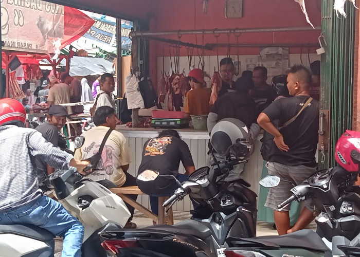Pasar Tradisional Pringsewu Diserbu Pengunjung Jelang Lebaran 2024, Harga Buah hingga Pangan Relatih Murah!