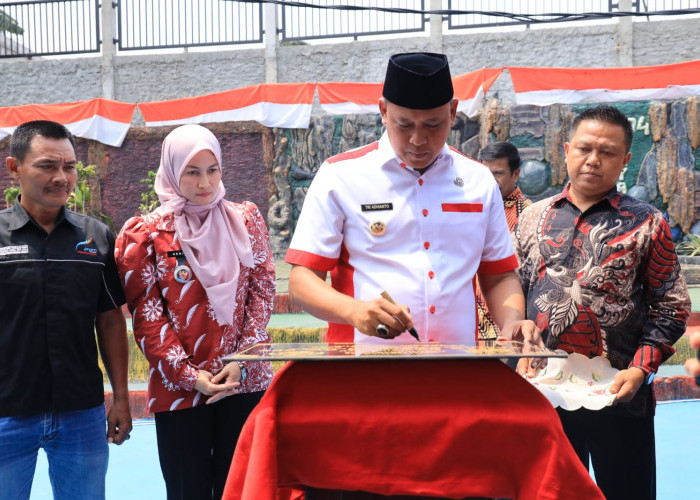 Kembali Resmikan Taman, Wali Kota Bekasi Tri Adhianto Sambangi Wilayah Kecamatan Pondok Melati