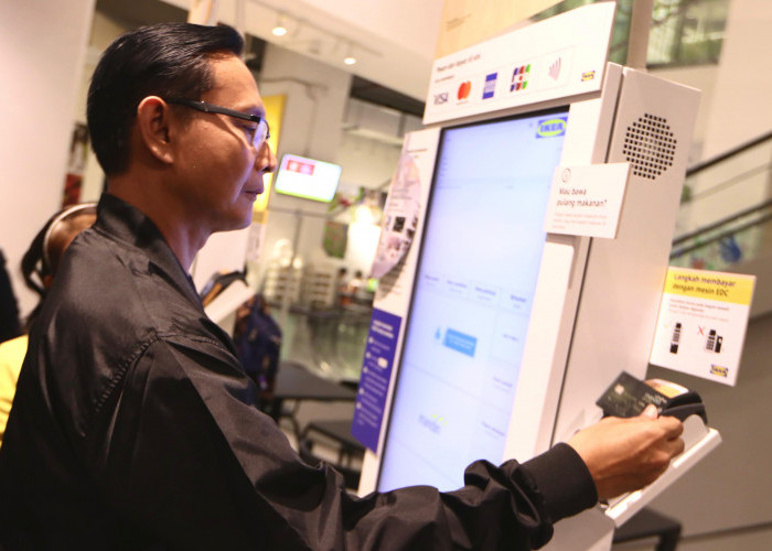 Dorong Transaksi Non Tunai, Bank Mandiri Pamer Layanan Mandiri Contactless