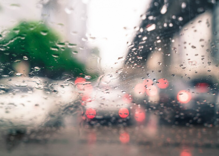 Prakiraan Cuaca BMKG Kamis 20 Juni 2024: Sejumlah Kota di Indonesia Potensi Hujan Lebat dan Angin Kencang