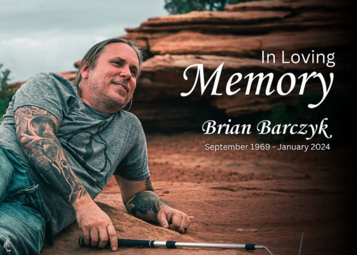 Pakar Reptil Brian Barczyk Meninggal pada usia 54 tahun karena Kanker Pankreas