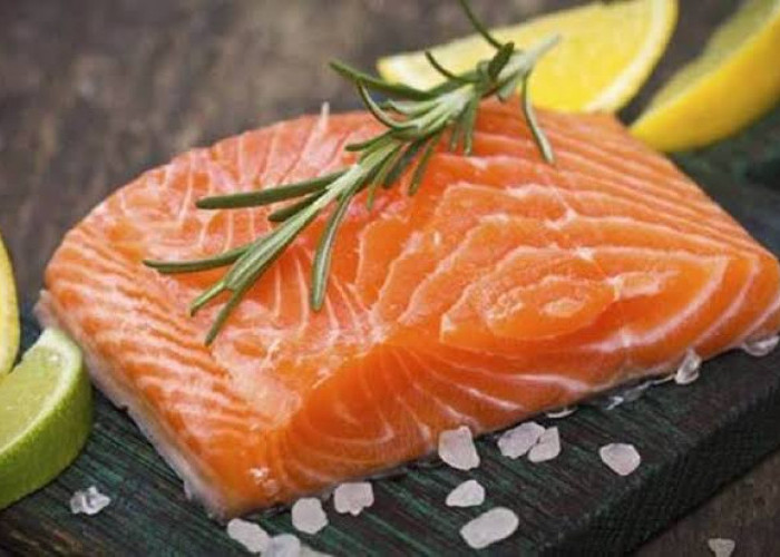 7 Manfaat Mengonsumsi Ikan Salmon Bagi Kesehatan Tubuh, Kalian Wajib Tau!