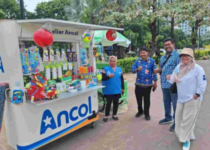 Ancol Tata Pedagang Asongan untuk Menaikkan Kelas