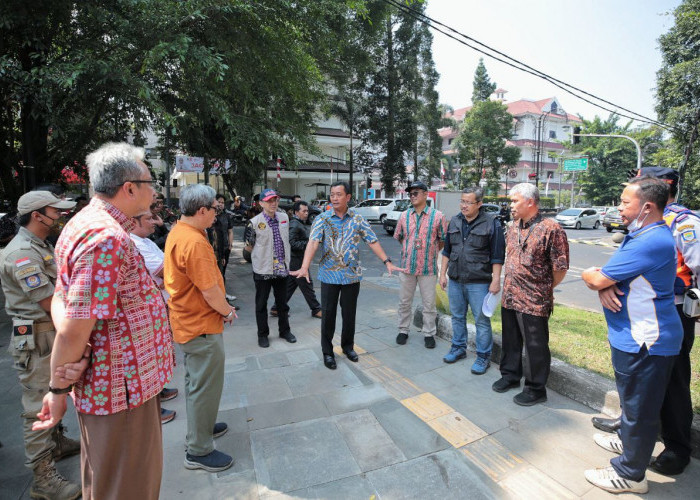 Percantik Kawasan Ganesha, Pemkot dan ITB Revitalisasi Trotoar