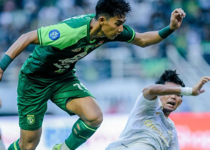 Persebaya Menang Dramatis 3-2 Atas Arema FC di Derby Jatim Liga 1: Uston Nawawi Masih Tak Puas