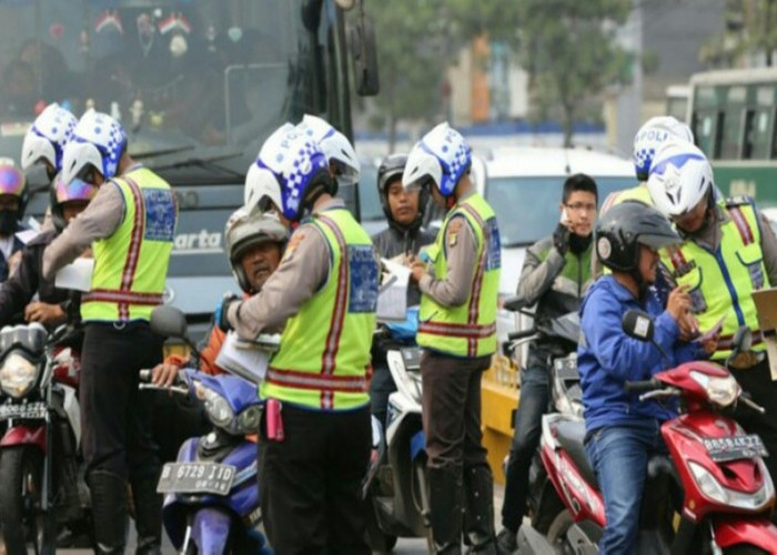 Siap-Siap, Pengendara yang Lawan Arus di Depok Bakal Ditilang!