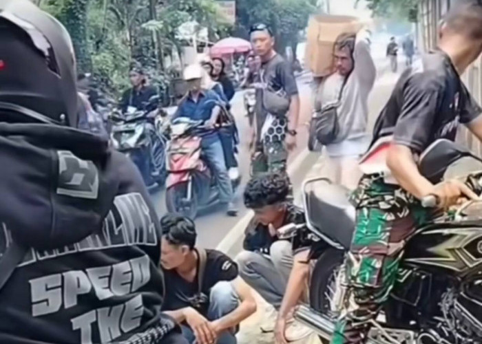 Viral! Momen Anggota TNI Kasih Paham Suara Berisik Knalpot Pengendara RX King Tuai Dukungan Warganet