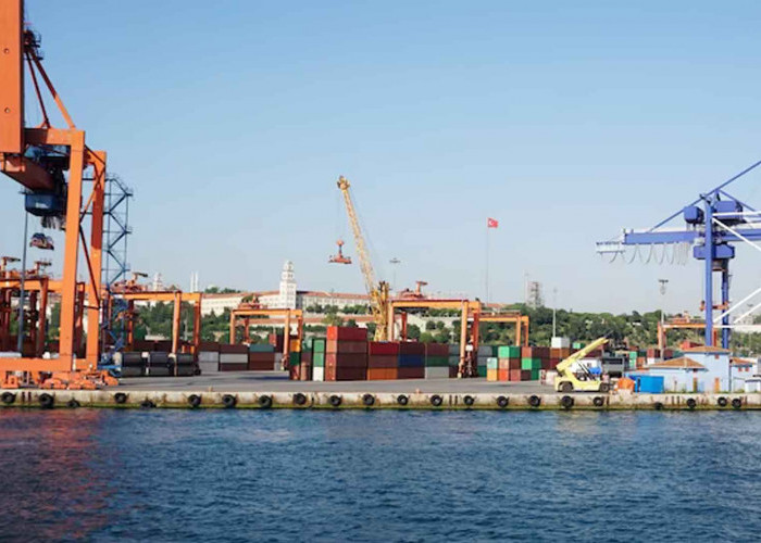 Deretan Pelabuhan Paling Terkenal di Indonesia