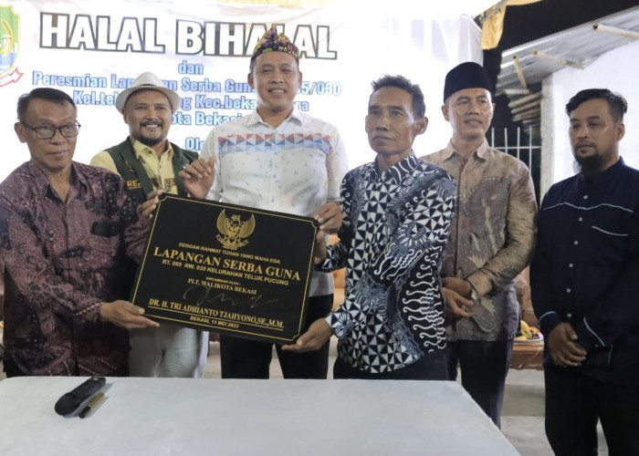 Plt. Wali Kota Bekasi Hadiri Halal Bihalal Sekaligus Resmikan Lapangan Serbaguna di Kelurahan Teluk Pucung