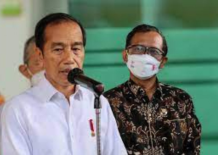 Jokowi Sebut Sekaligus Puji  Mahfud Paling Lama Berada di Kabinet Sebagai Menko