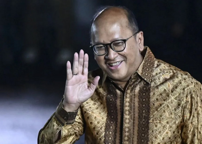 Menteri Rosan: Strategi Indonesia untuk Meningkatkan Investasi Energi Terbarukan di Hadapan Dubes