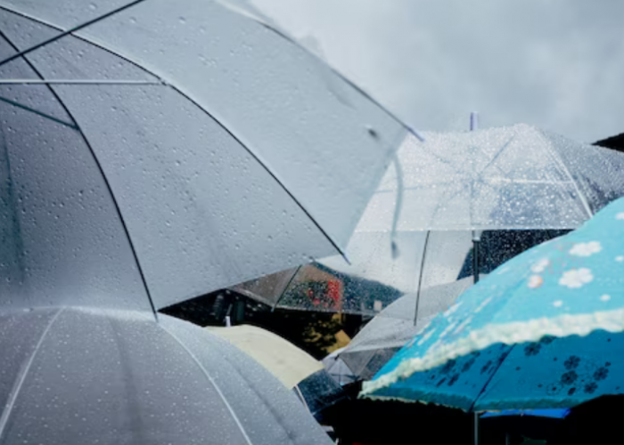 Hujan Lebat Diprakirakan Terjadi di Sejumlah Kota, Ini Prakiraan Cuaca BMKG Senin 8 April 