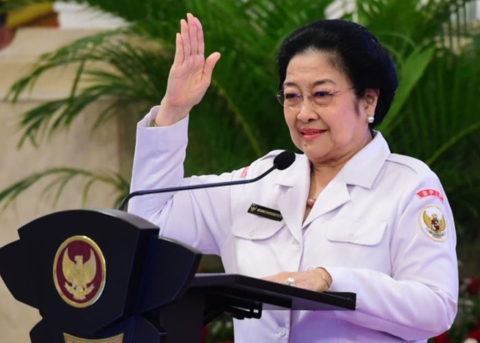 Megawati Pengawal Konstitusi: Perjuangan Seorang  Ibu yang Tak Kunjung Usai