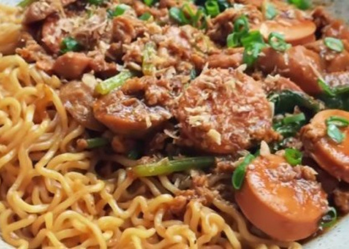 Resep Mie Goreng Gila ala Chef Martin Praja, Nikmati Sensasi Pedas Gurih yang Mudah Dibuat