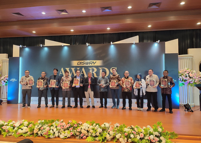 BTN, BRI, Telkom, Pelindo hingga Kemenpora Raih Penghargaan Disway Award 2024