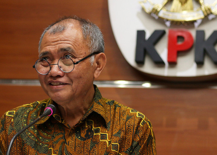 Eks Ketua KPK Agus Raharjo Dipolisikan Atas Tuduhan Menyerang Kehormatan Jokowi