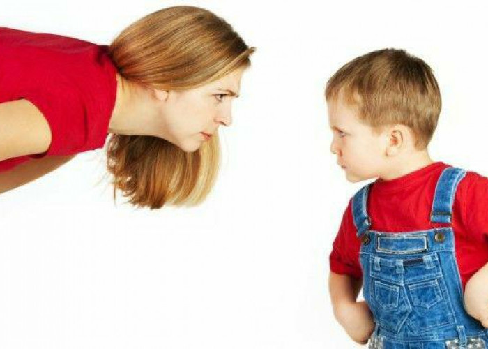Hati-hati! Ini 5 Didikan Orang Tua yang Dapat Menyebabkan Anak Jadi Keras Kepala