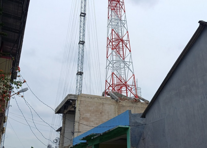  Beton Penyangga Tower Ambruk Timpa 7 Pekerja di Bekasi, 1 Tewas