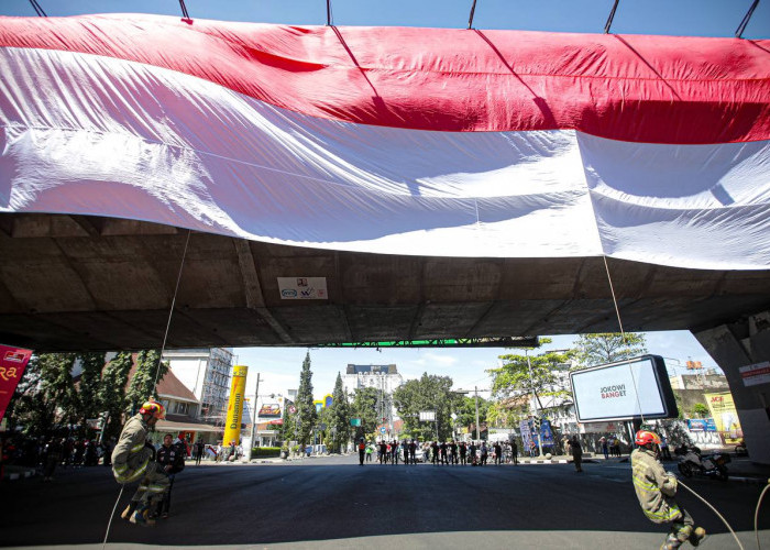 Aksi 3 Menit Untuk Indonesia Pamerkan Optimisme Kota Bandung di Hari Kemerdekaan