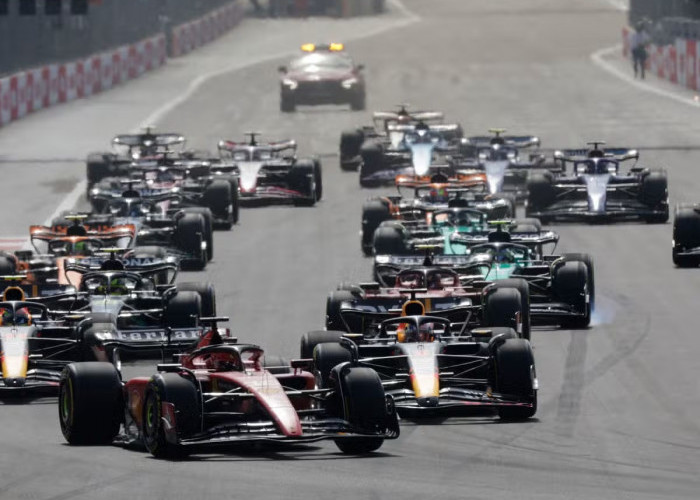 Live Streaming F1 GP Qatar Malam Ini; Verstappen Penalti, Russel Start Terdepan