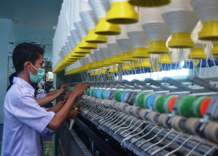 Belasan Ribu Buruh Industri Tekstil di-PHK, Pembayaran Pesangon Gak Jelas, Ini Daftarnya