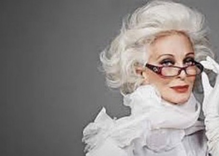 Lika-Liku Perjalanan Karir Carmen Dell'Orefice, Model Tertua di Dunia yang Tetap Cantik di Usia 92 Tahun