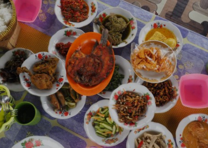 Mengenal 6 Makanan Khas Sumatera Barat yang Terkesan Unik dan Jarang Orang Tahu