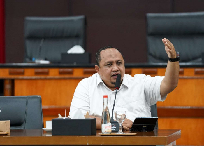 Ketua DPRD Kota Bogor Dirumorkan Gandeng Deny Mulyadi Untuk Pilwalkot Bogor