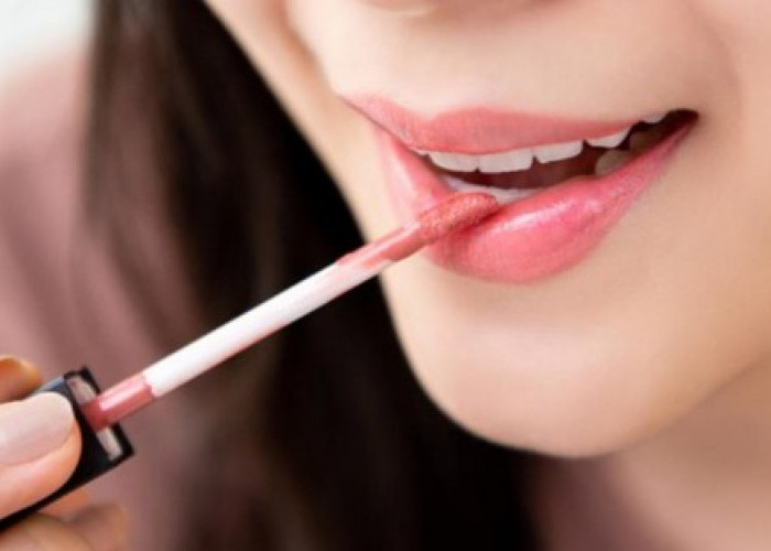 7 Rekomendasi Lipstik Matte Terbaik untuk Tampilan Cantik Merona dan Tahan Lama