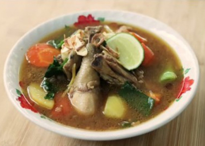 Resep Sup Ayam Tauco ala Chef Devina dengan Sensasi Kuah yang Gurih Segar