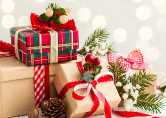 15 Ide Kado Natal Inspiratif dan Terbaik bagi Orang-orang Tersayang