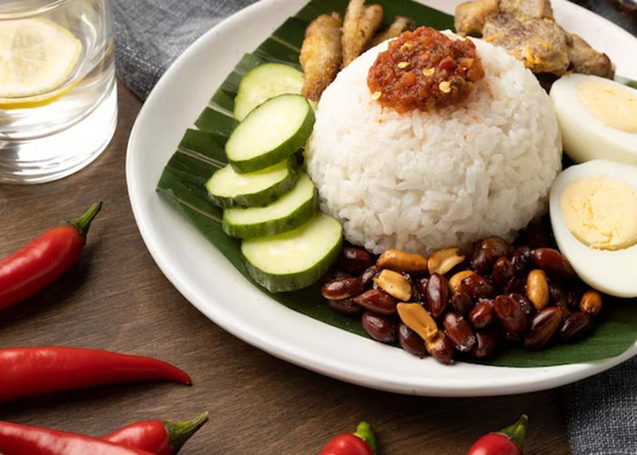 Nasi Lemak: Mengungkap Sejarah dan Kelezatan Ikon Kuliner Malaysia