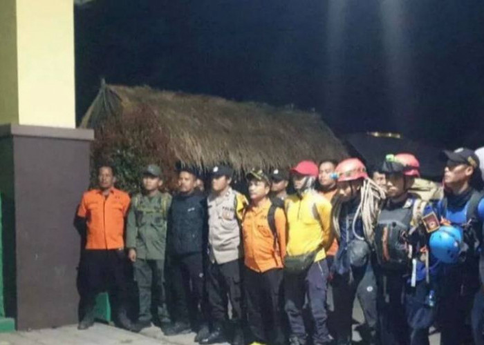 2 Pendaki Asal Jakarta Terjatuh saat Naik ke Puncak Gunung Rinjani, 1 Orang Belum Ditemukan