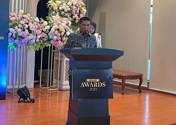 Dapat Penghargaan Disway Awards, Gubernur Banten Terpilih Andra Soni: Terima Kasih Pak Dahlan Iskan