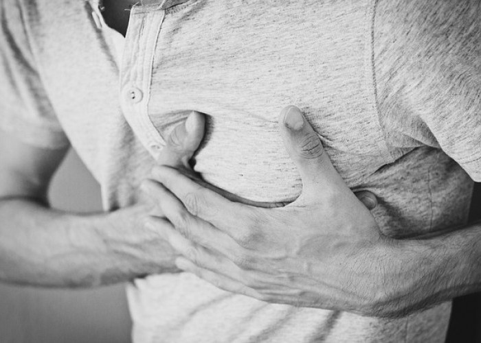 Ciri-ciri Serangan Jantung yang Perlu Diwaspadai Gejalanya dan Cara Mencegah