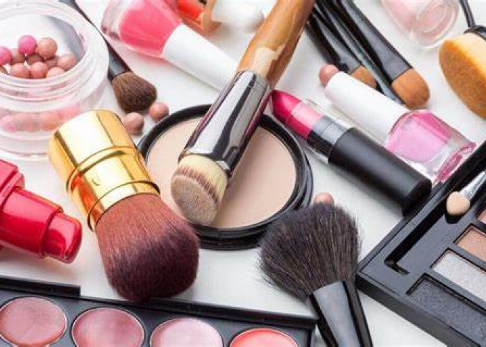 10 Tips Memilih Kosmetik yang Aman untuk Kulit: Nomor 5 Paling Penting