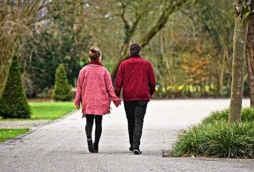 Manfaat Berjalan Kaki Setiap Hari: Turunkan Risiko Penyakit Jantung