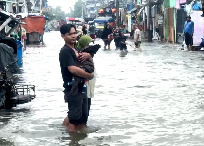 Update Banjir Jakarta, 35 RT Masih Terendam, Ketinggian Air Capai 30 hingga 80 Cm